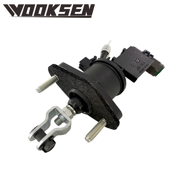 T11-1608010 Clutch master cylinder for CHERY TIGGO 2.0 16V